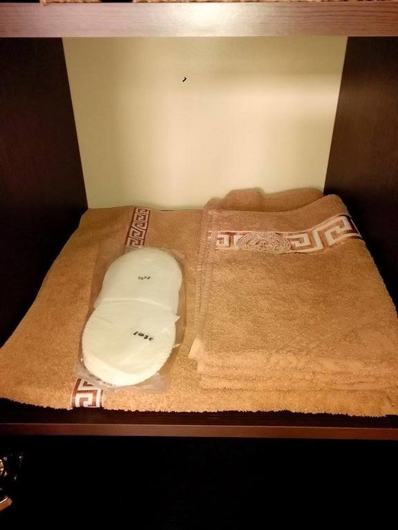 Red Stone Guest House Stepantsminda Quarto foto